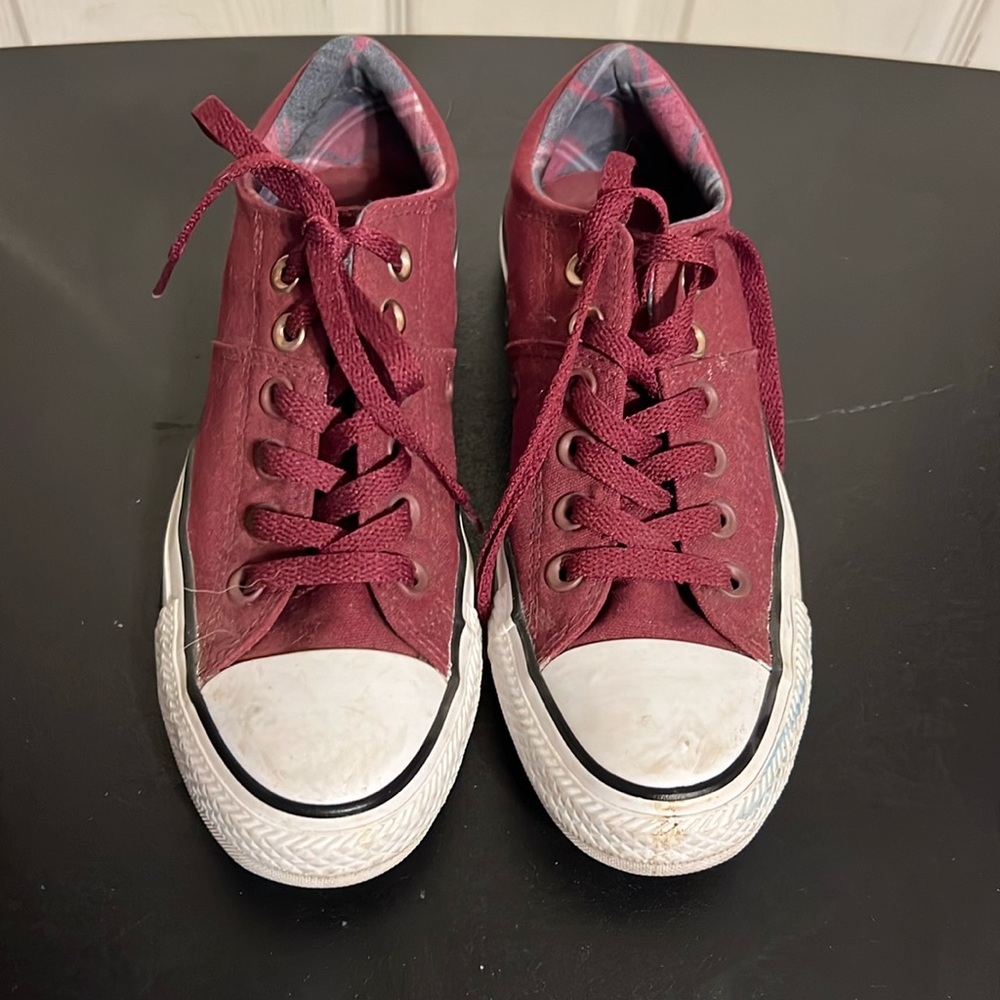 Maroon Converse All Star